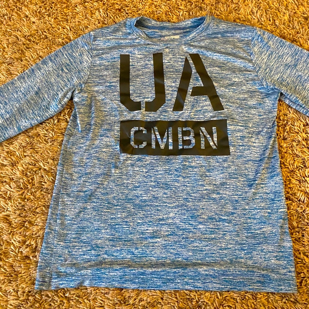 Under Armor long sleeve shirt (heat gear) medium